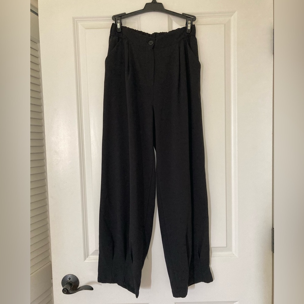 Inizio pants Harem pleated black stretchy trousers sz small S made in Italy EUC
